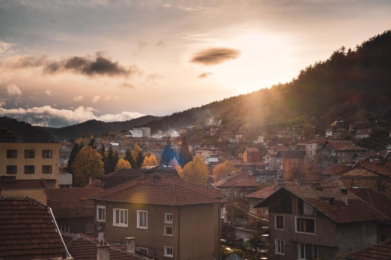 Sky Garden House Hotell Velingrad Eksteriør bilde